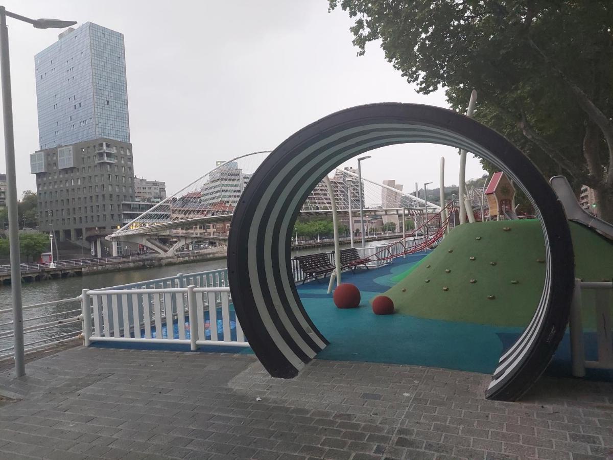 Bilbao Center Apt 90'S Parking Экстерьер фото